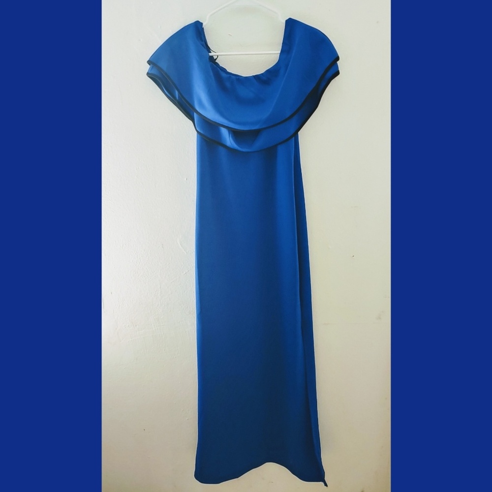 Elegant blue Sweet Storm dress.